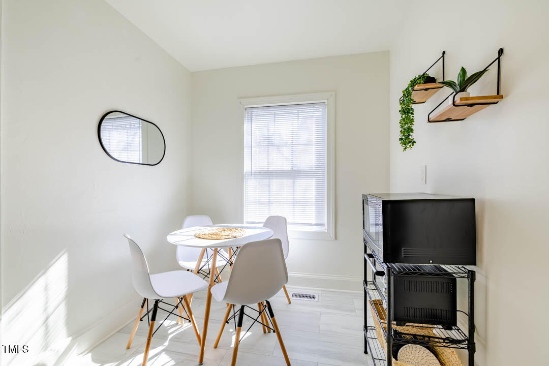 1008 Clarendon Street Durham, NC 27705 - Photo 27 of 46 015A9957-HDR