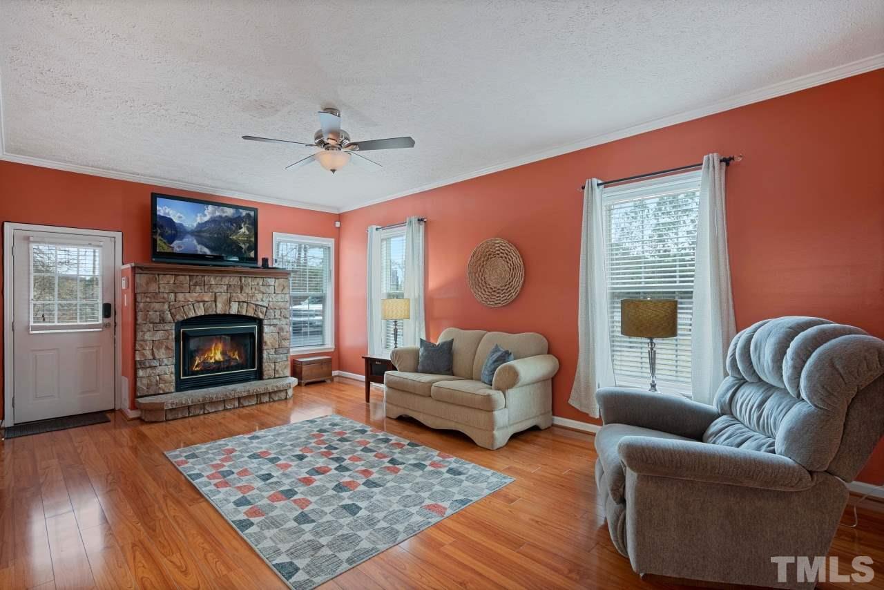 6021 Ten-Ten Road Apex, NC 27539 - Photo 7 of 30 Gallery Image 7