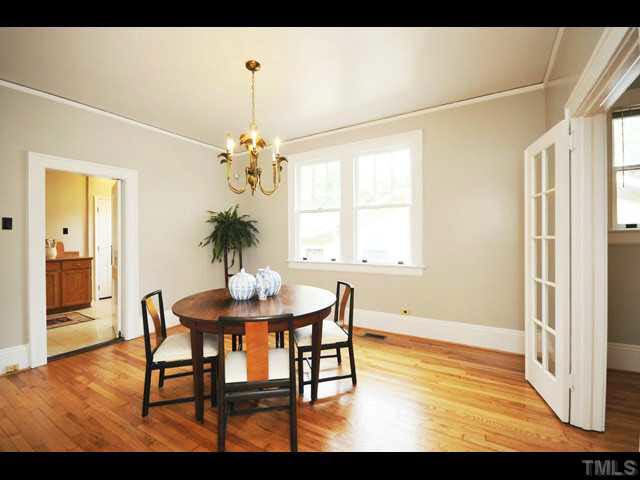 1821 White Oak Road Raleigh, NC 27608 - Photo 6 of 25 Photo 6