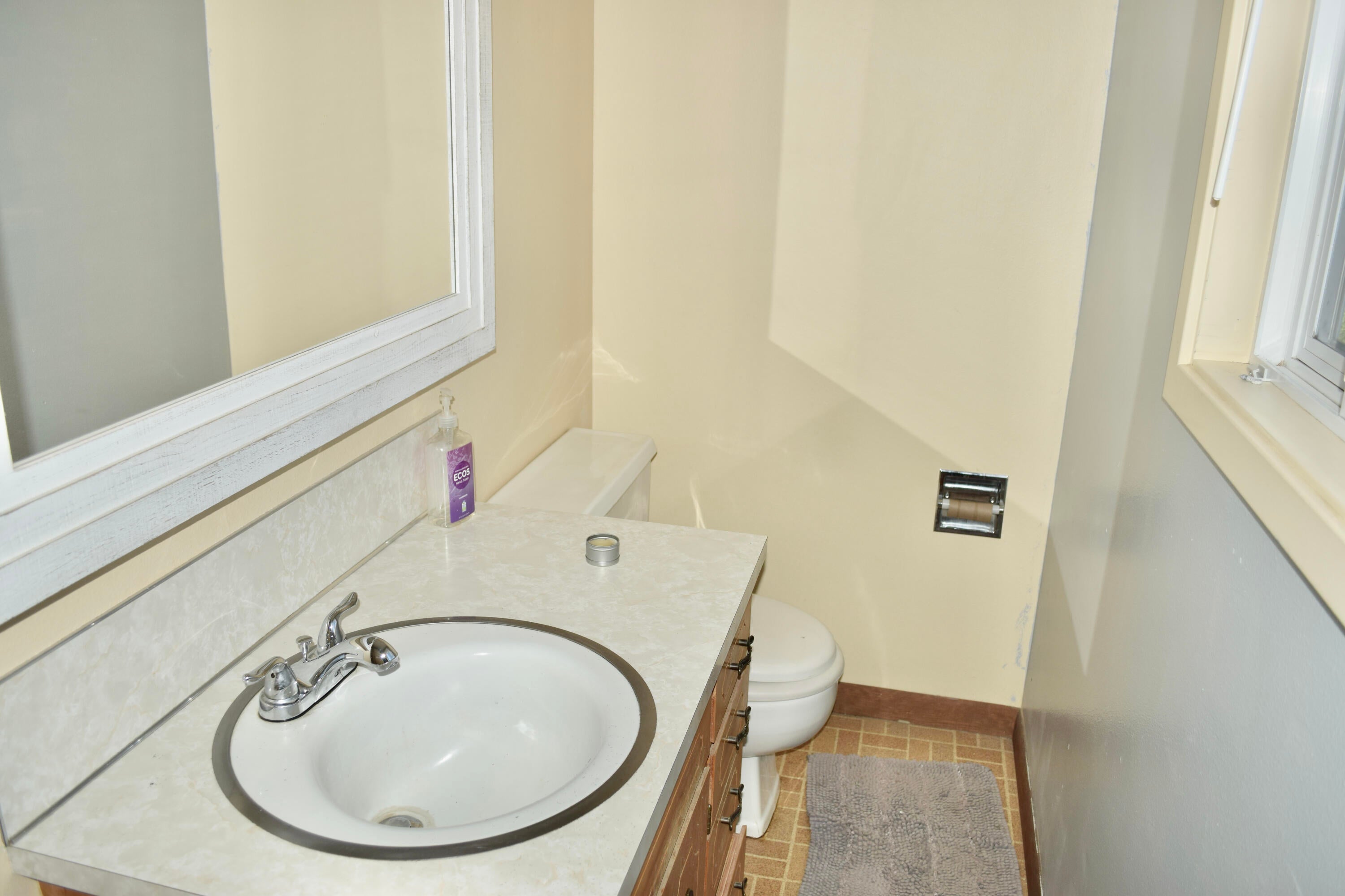 3080 Southwest 45th Street Redmond, OR 97756 - Photo 18 of 40 DSC_0164