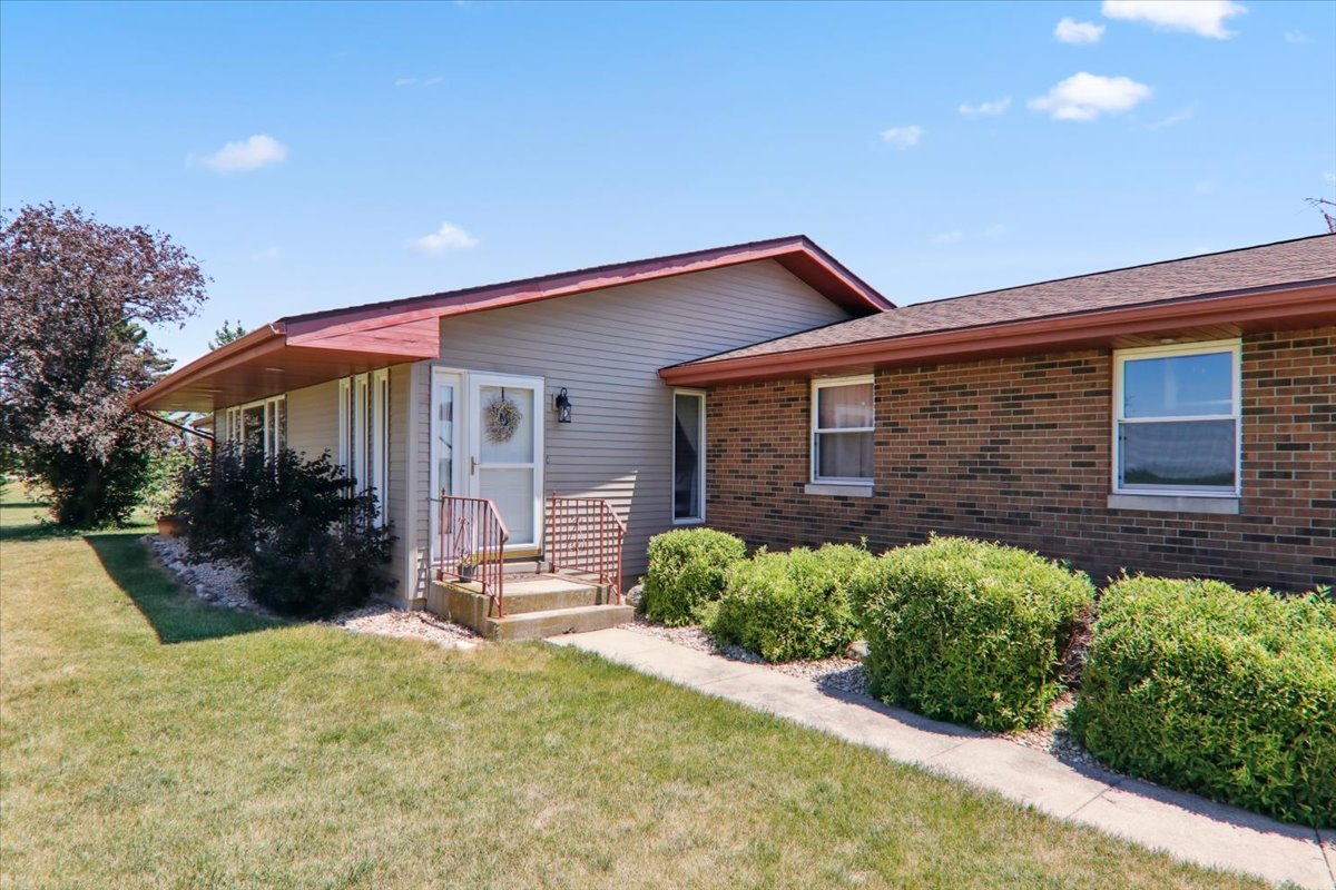 19982 East 1500 N Road Pontiac, IL 61764 - Photo 24 of 35 Gallery Image 24