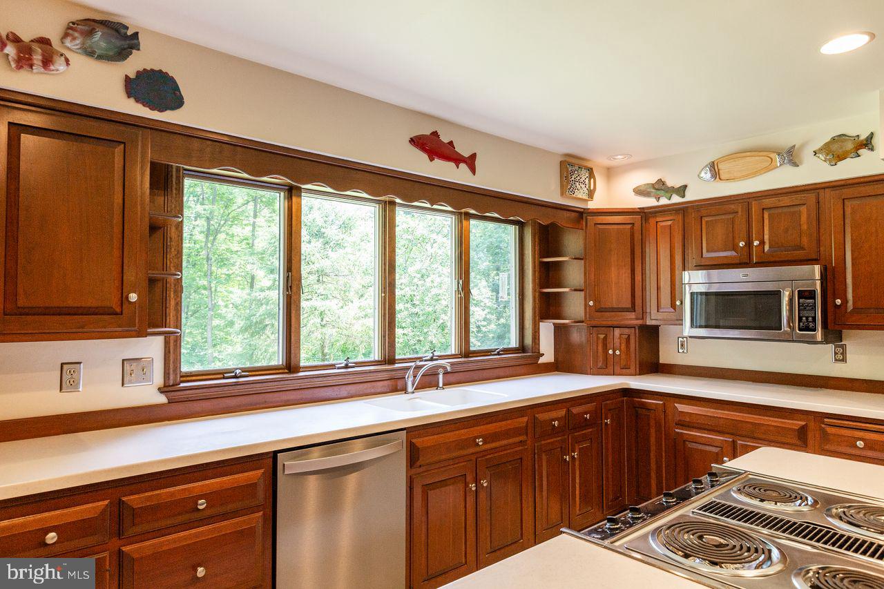 2923 Pinch Road Manheim, PA 17545 - Photo 27 of 85