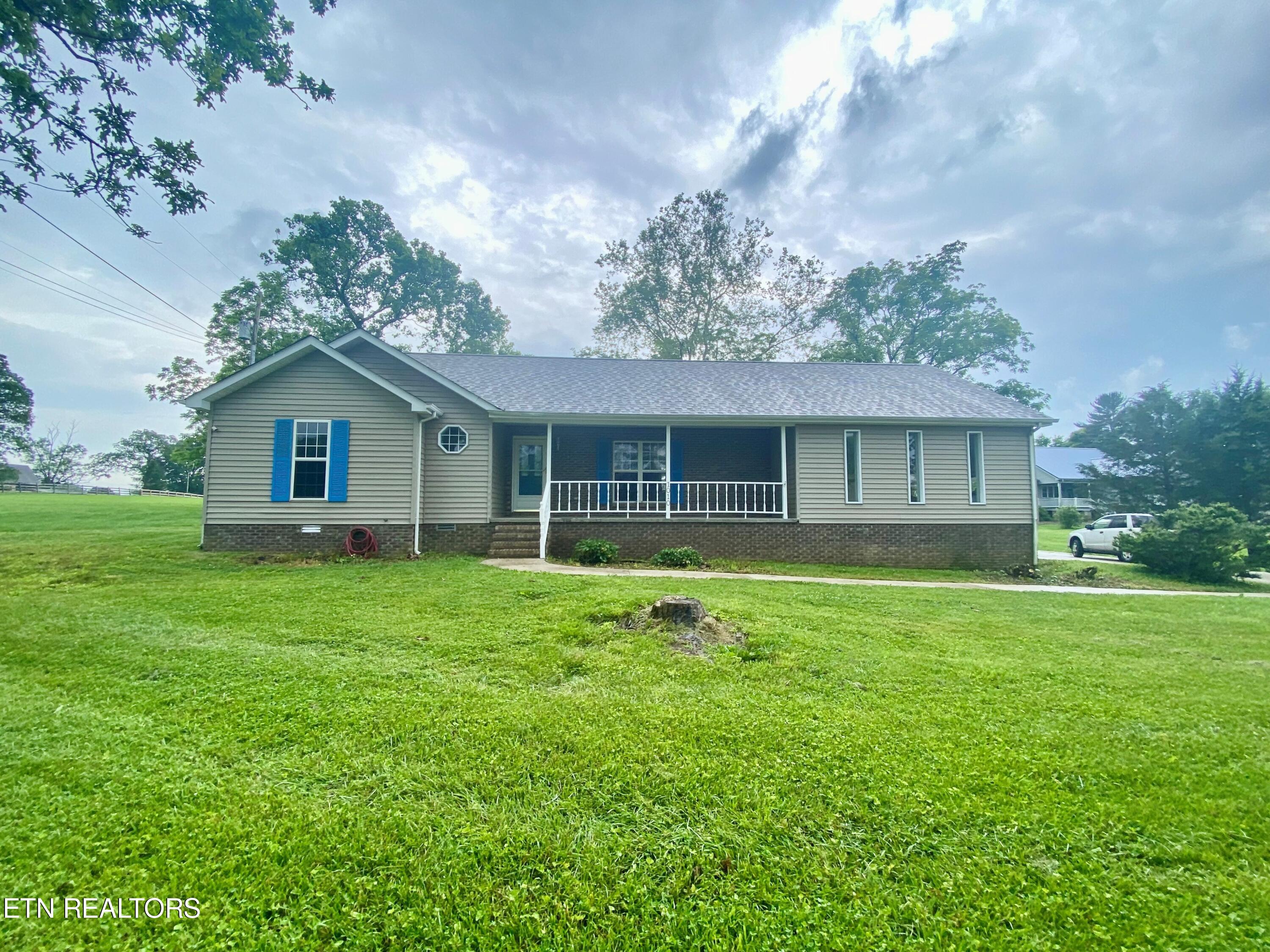 1010-1012 Deep Draw Road Crossville, TN 38555 - Photo 2 of 37 1010 Deep Draw front new3