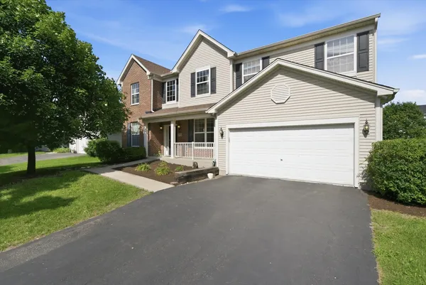 $549,900 | 321 Claridge Circle, Bolingbrook, IL 60440