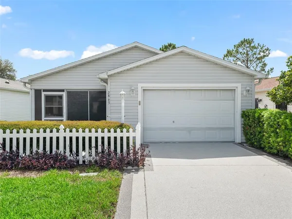 $2,100 | 2863 Barboza Drive, The Villages, FL 32162