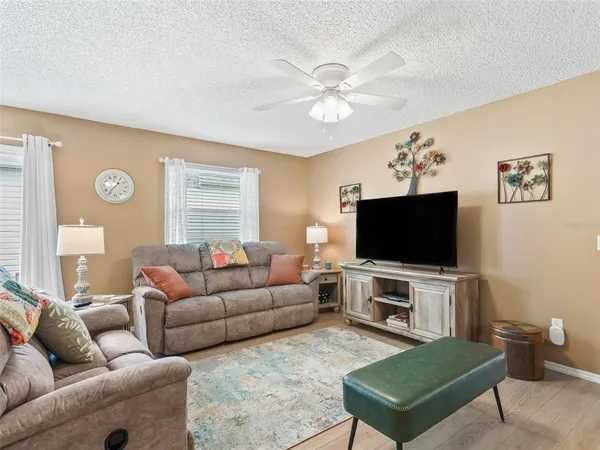 $2,100 | 2863 Barboza Drive, The Villages, FL 32162