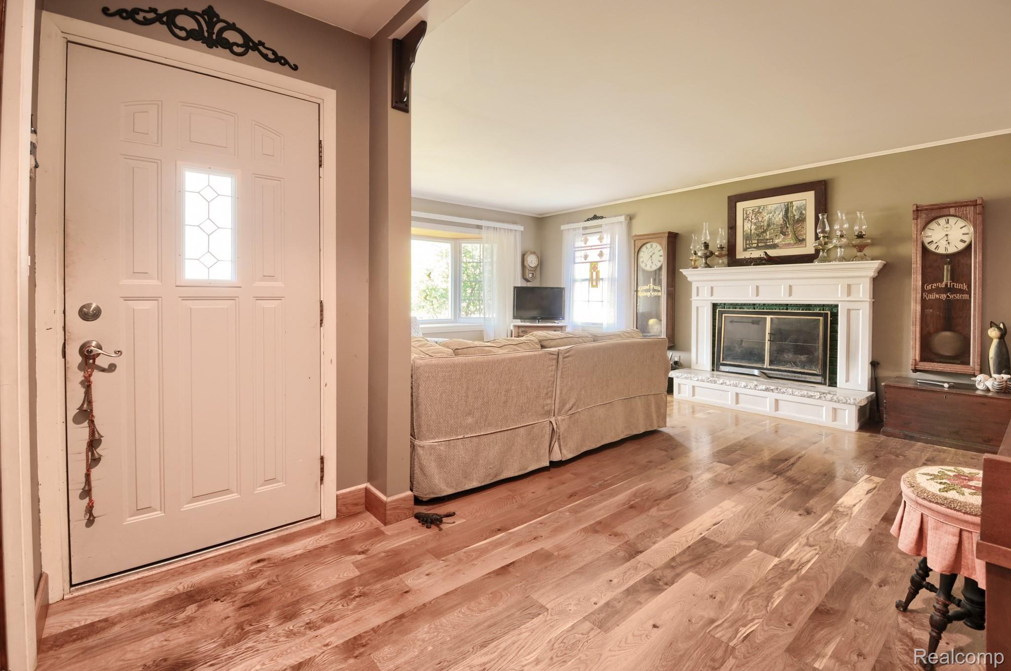 10336 Coolidge Road Goodrich, MI 48438 - Photo 14 of 34 SD3_9820-HDR(5).jpg