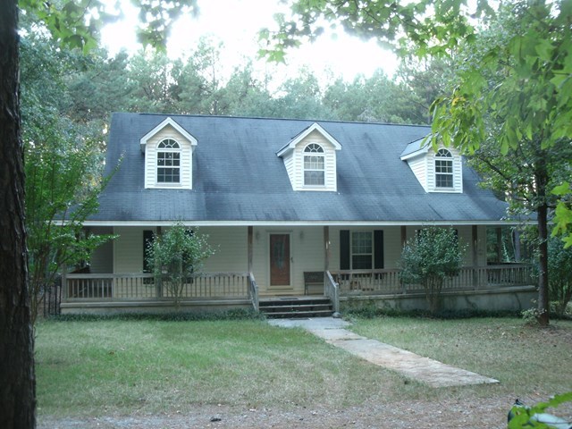 199 Cyler Road Gray, GA 31032 - Photo 1 of 23 front view of house with a yard