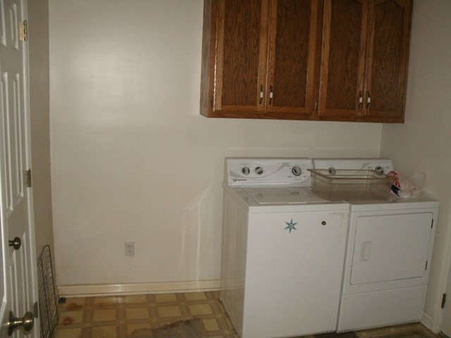 199 Cyler Road Gray, GA 31032 - Photo 17 of 23 a utility room with dryer and washer