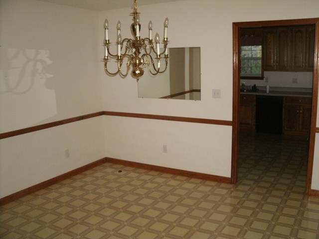 199 Cyler Road Gray, GA 31032 - Photo 4 of 23 a view of a hallway