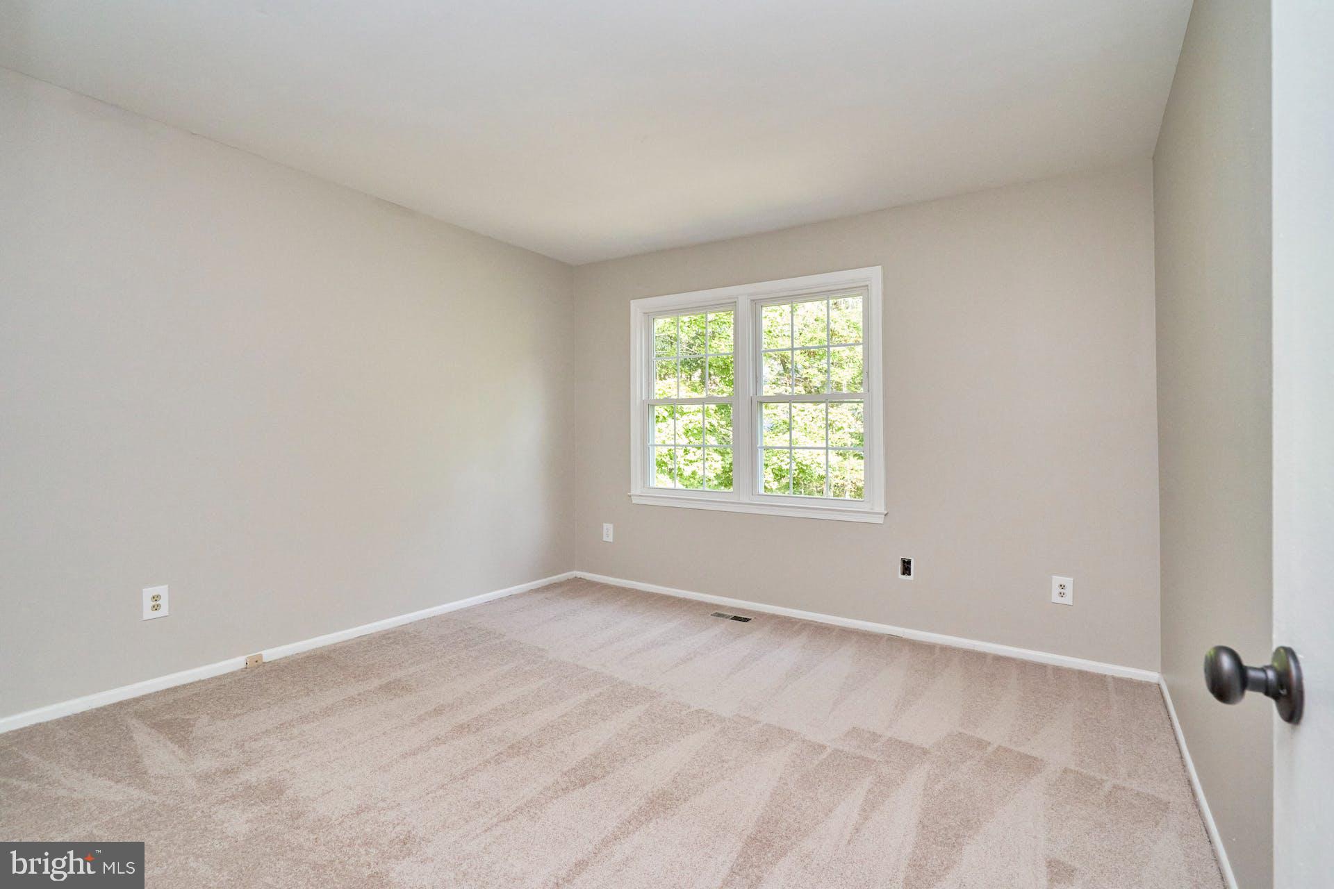 7708 Brandeis Way Springfield, VA 22153 - Photo 17 of 32 Primary bedroom