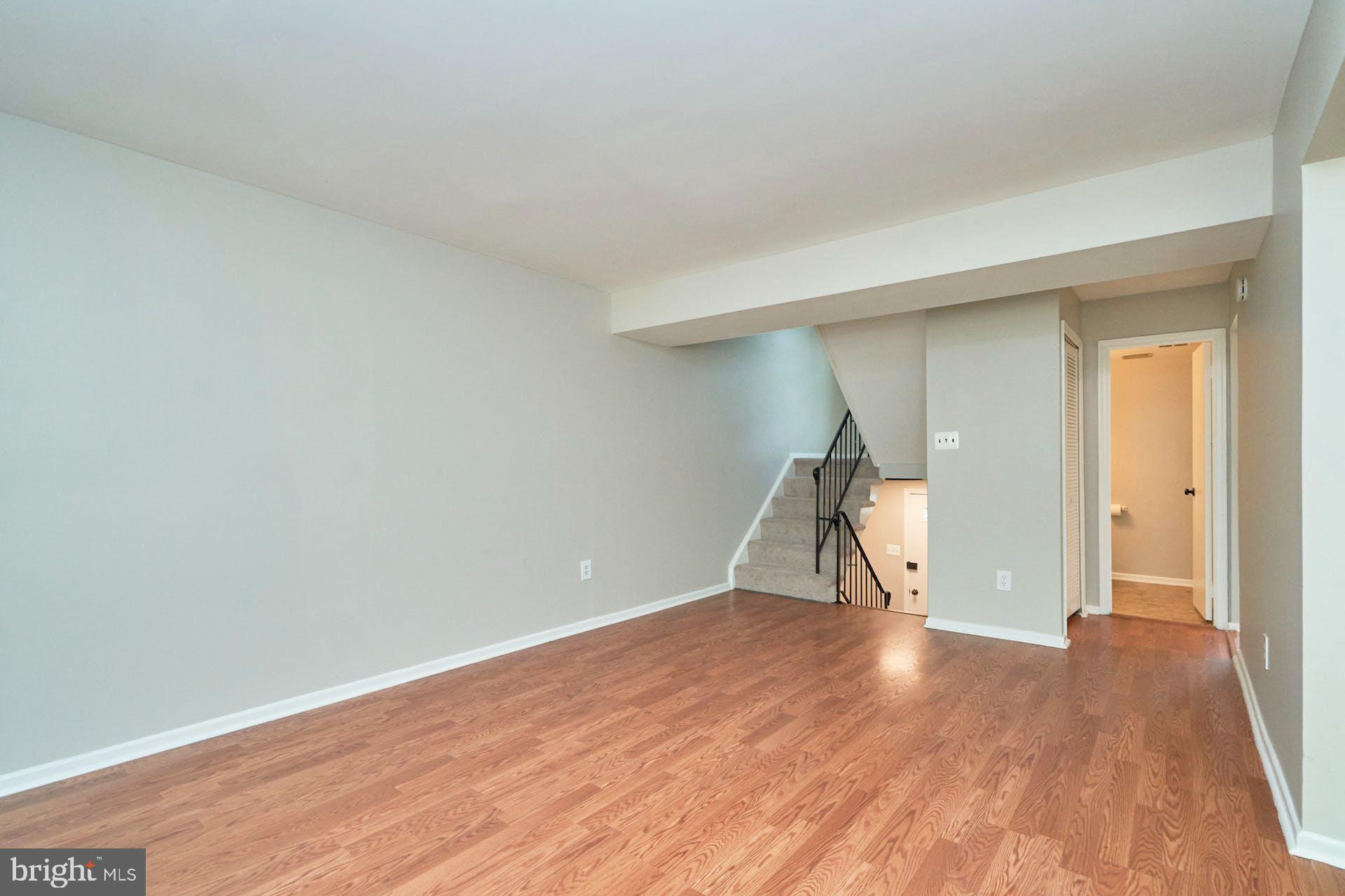 7708 Brandeis Way Springfield, VA 22153 - Photo 7 of 32 Living room