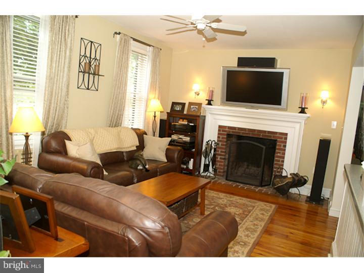 324 North Stanwick Road Moorestown, NJ 08057 - Photo 11 of 24 Family Room
