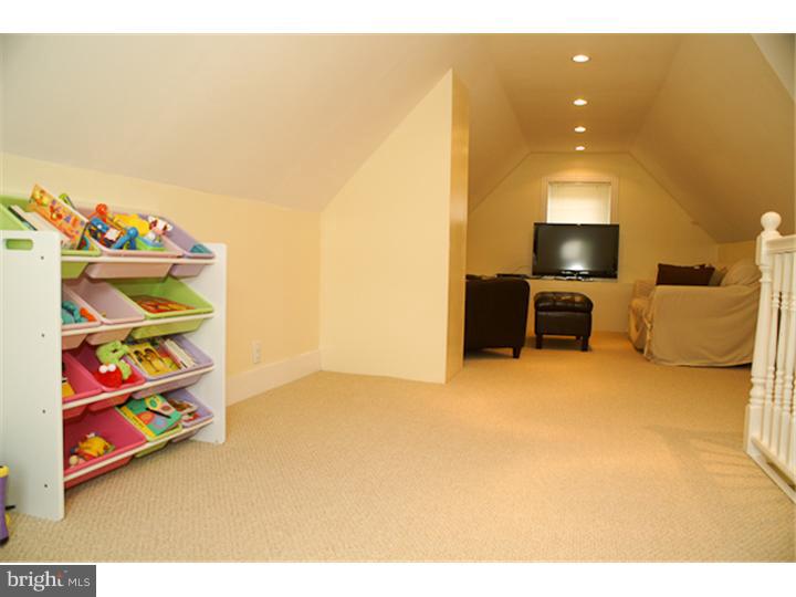 324 North Stanwick Road Moorestown, NJ 08057 - Photo 18 of 24 Bedroom 4