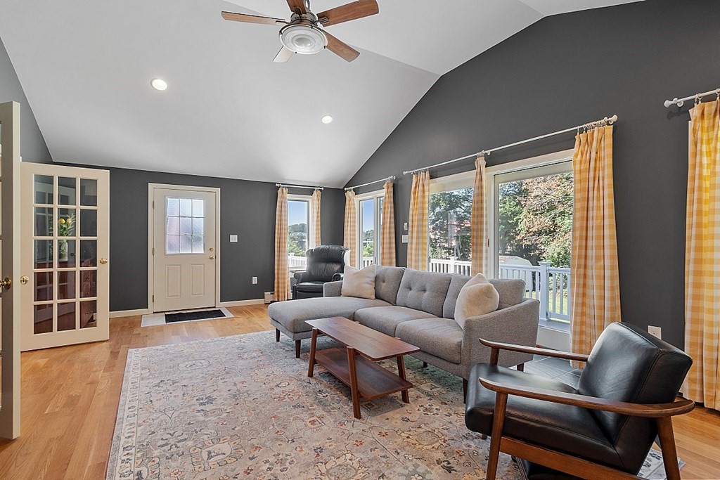 3 Crosby Road Lexington, MA 02421 - Photo 24 of 34 Gallery Image 24