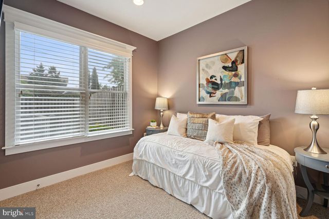 $1,345,000 | 2209 19th Court North, Arlington, VA 22201