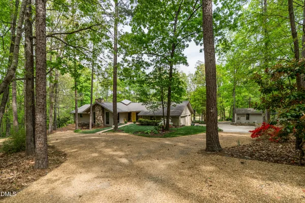 $585,000 | 2111 Coleman Place, Henderson, NC 27536
