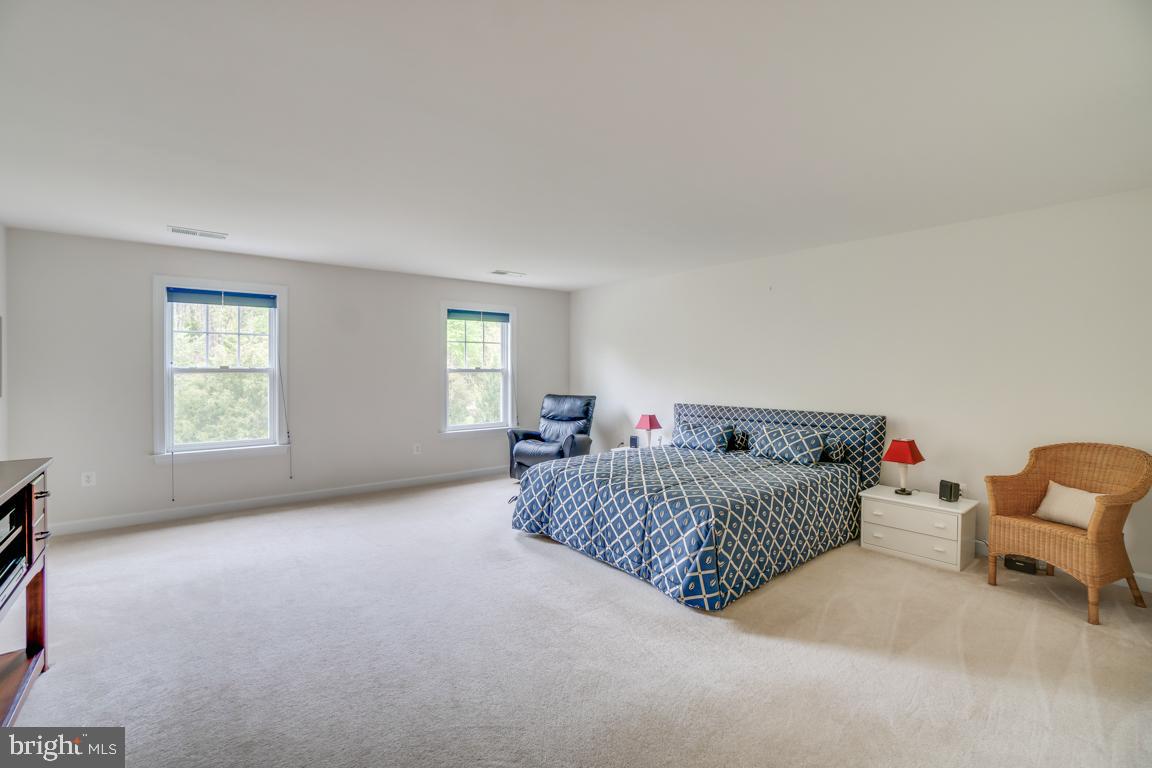 4270 Meyers Road Triangle, VA 22172 - Photo 32 of 59