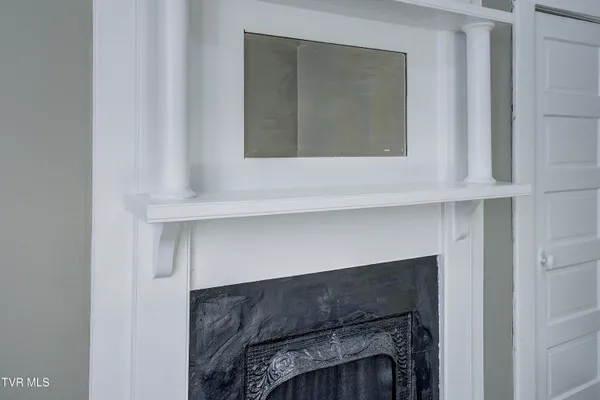 $1,500 | 231 3rd Street, Unit 5, Erwin, TN 37650