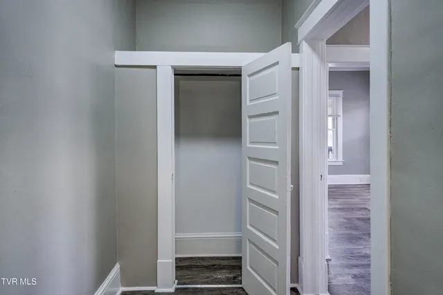 $1,800 | 231 3rd Street, Unit 5, Erwin, TN 37650