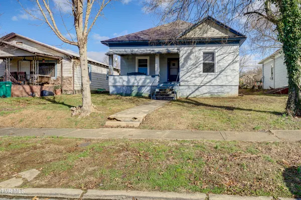 $1,500 | 231 3rd Street, Unit 5, Erwin, TN 37650