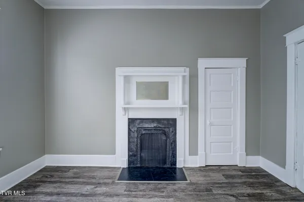 $1,500 | 231 3rd Street, Unit 5, Erwin, TN 37650