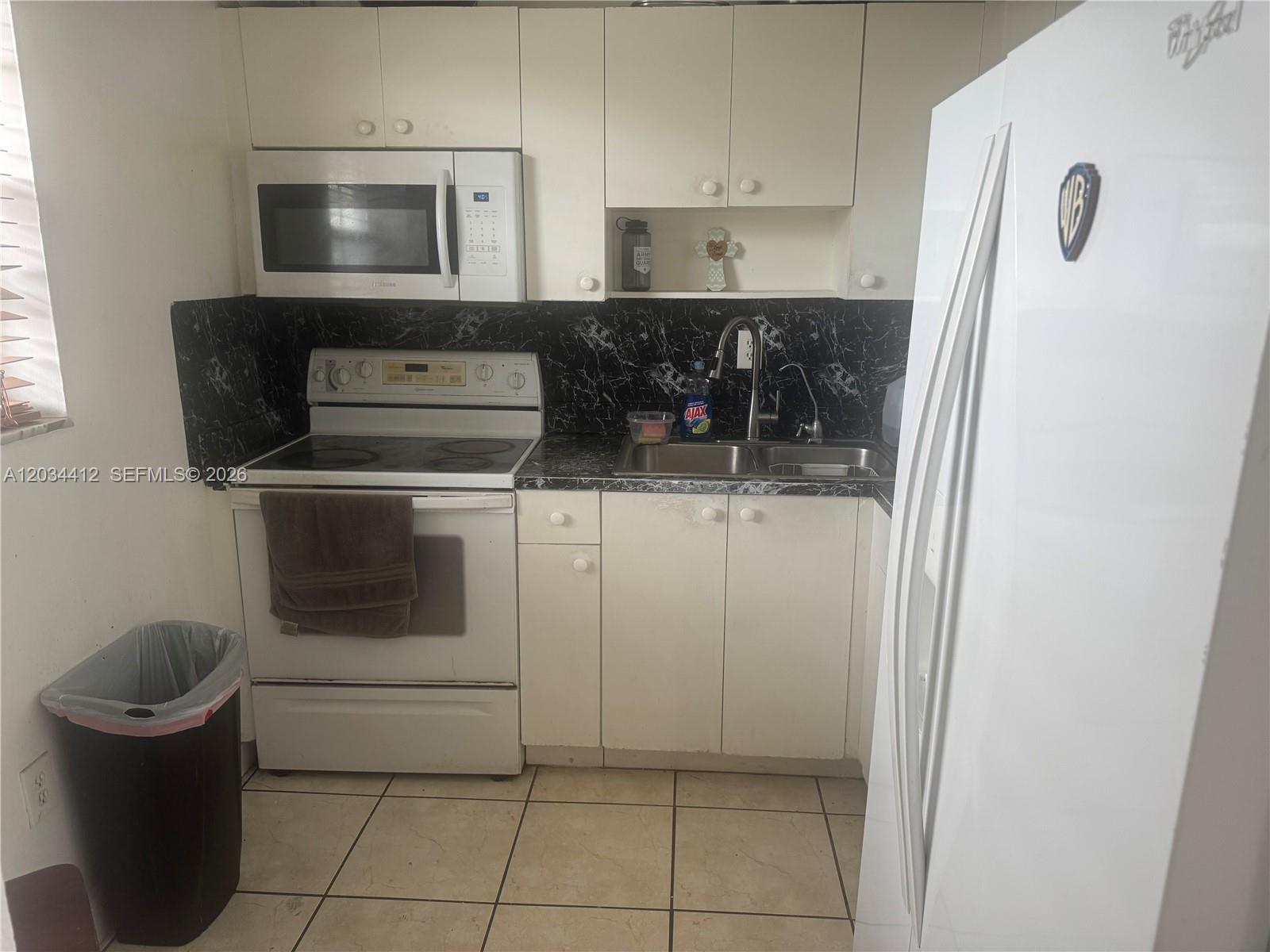 1725 West 60th Street, Unit F320 Hialeah, FL 33012 - Photo 3 of 16