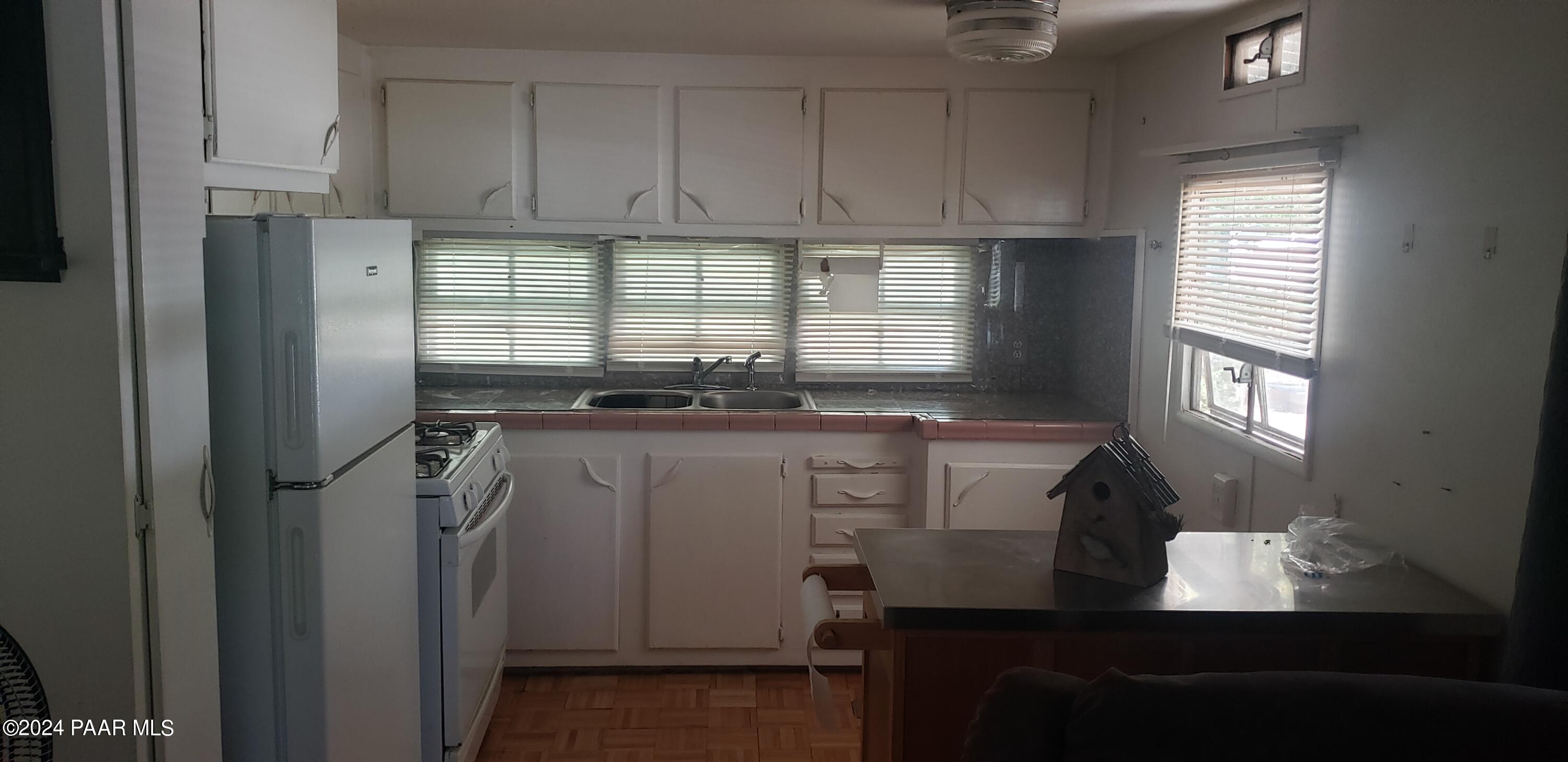 510 Copper Basin Road, Unit 4 Prescott, AZ 86303 - Photo 2 of 6 510 c