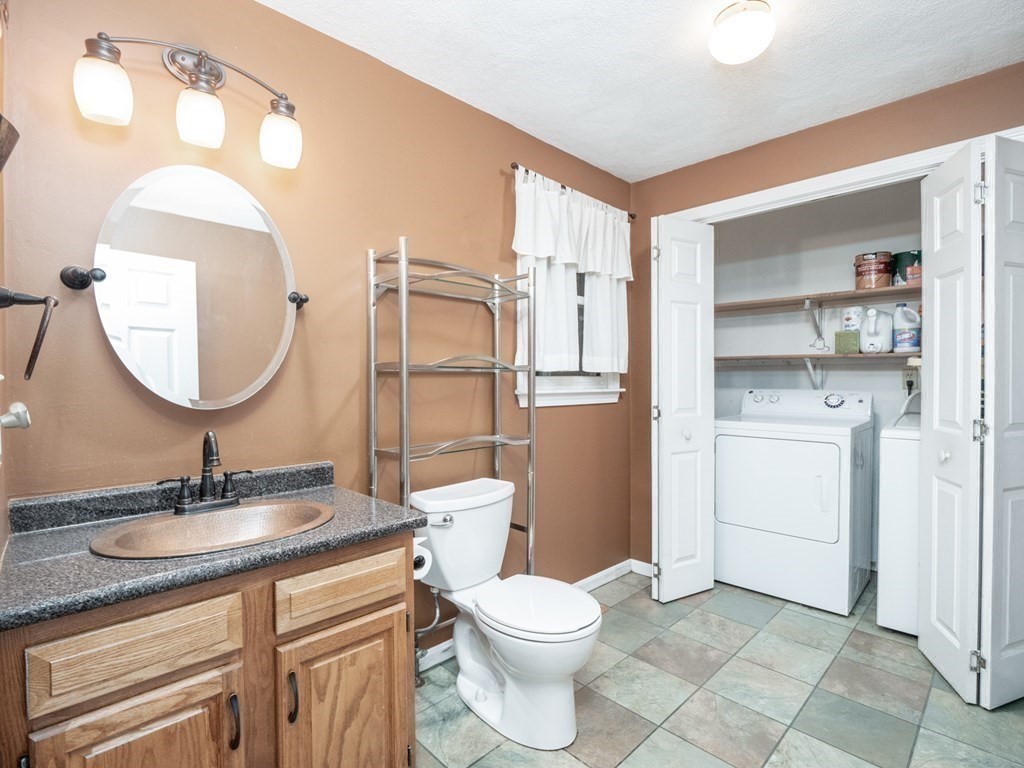 11 Rock Road Tyngsboro, MA 01879 - Photo 13 of 37 Gallery Image 13