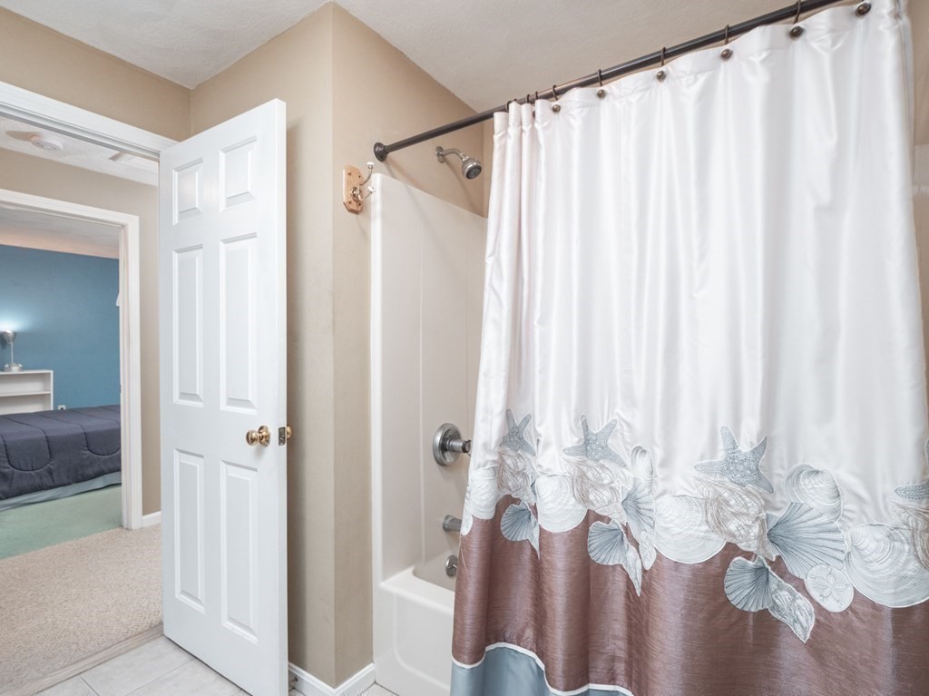 11 Rock Road Tyngsboro, MA 01879 - Photo 17 of 37 Gallery Image 17