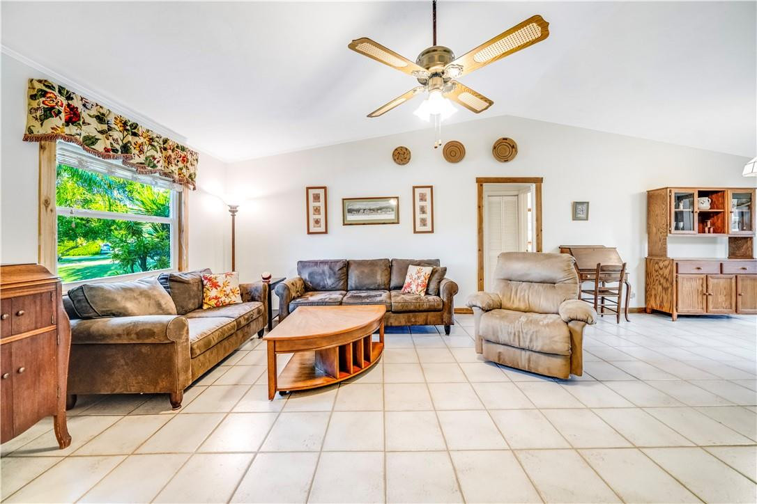 85 Canton Road Lake Worth, FL 33467 - Photo 5 of 29 Photo 5