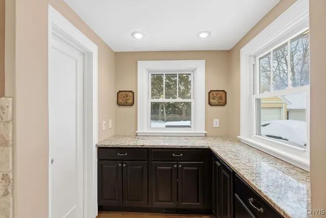 $419,900 | 113 Warwick Road, DeWitt, NY 13214