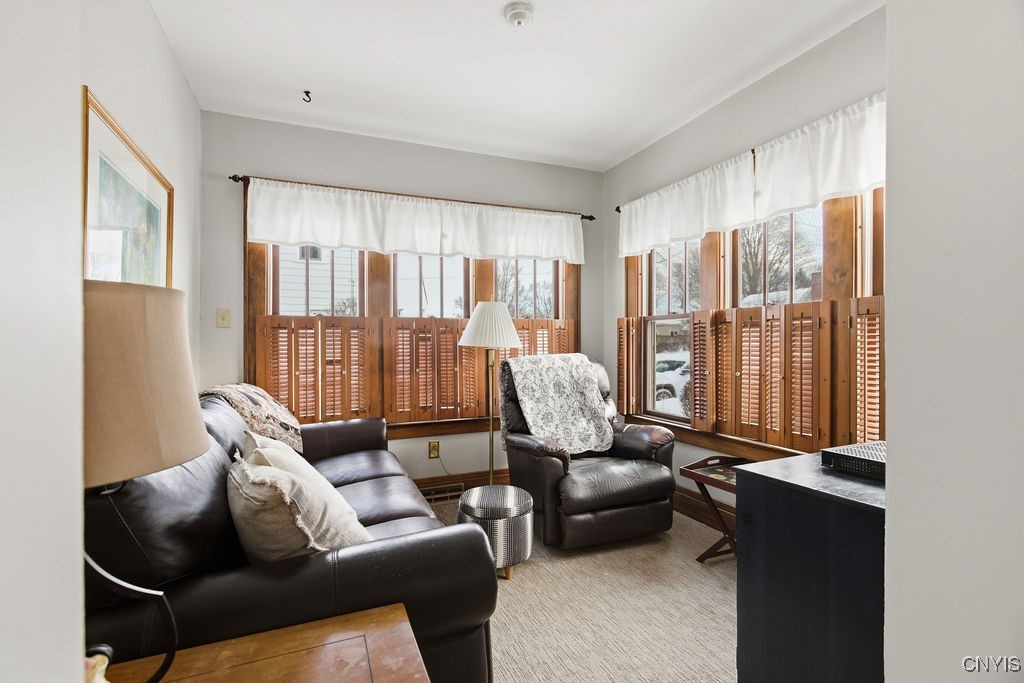 113 Warwick Road DeWitt, NY 13214 - Photo 7 of 50