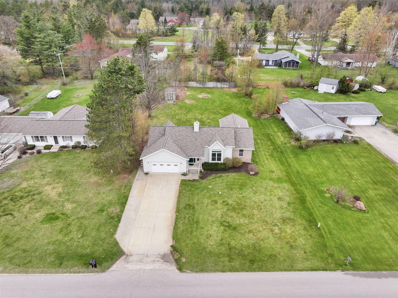 4327 Benson Road Cadillac, MI 49601 - Photo 35 of 46