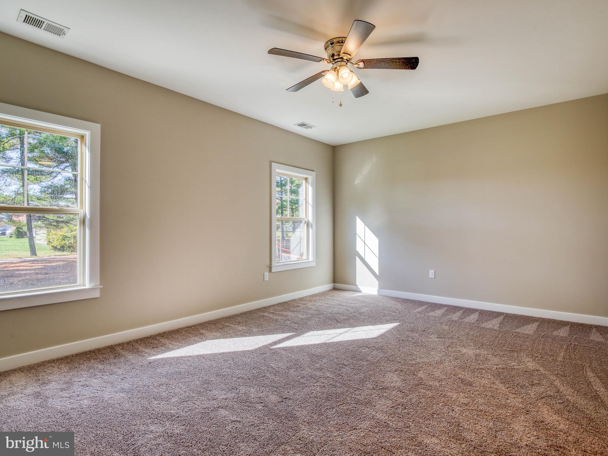 142 Doonbeg Winchester, VA 22602 - Photo 26 of 46 Gallery Image 26