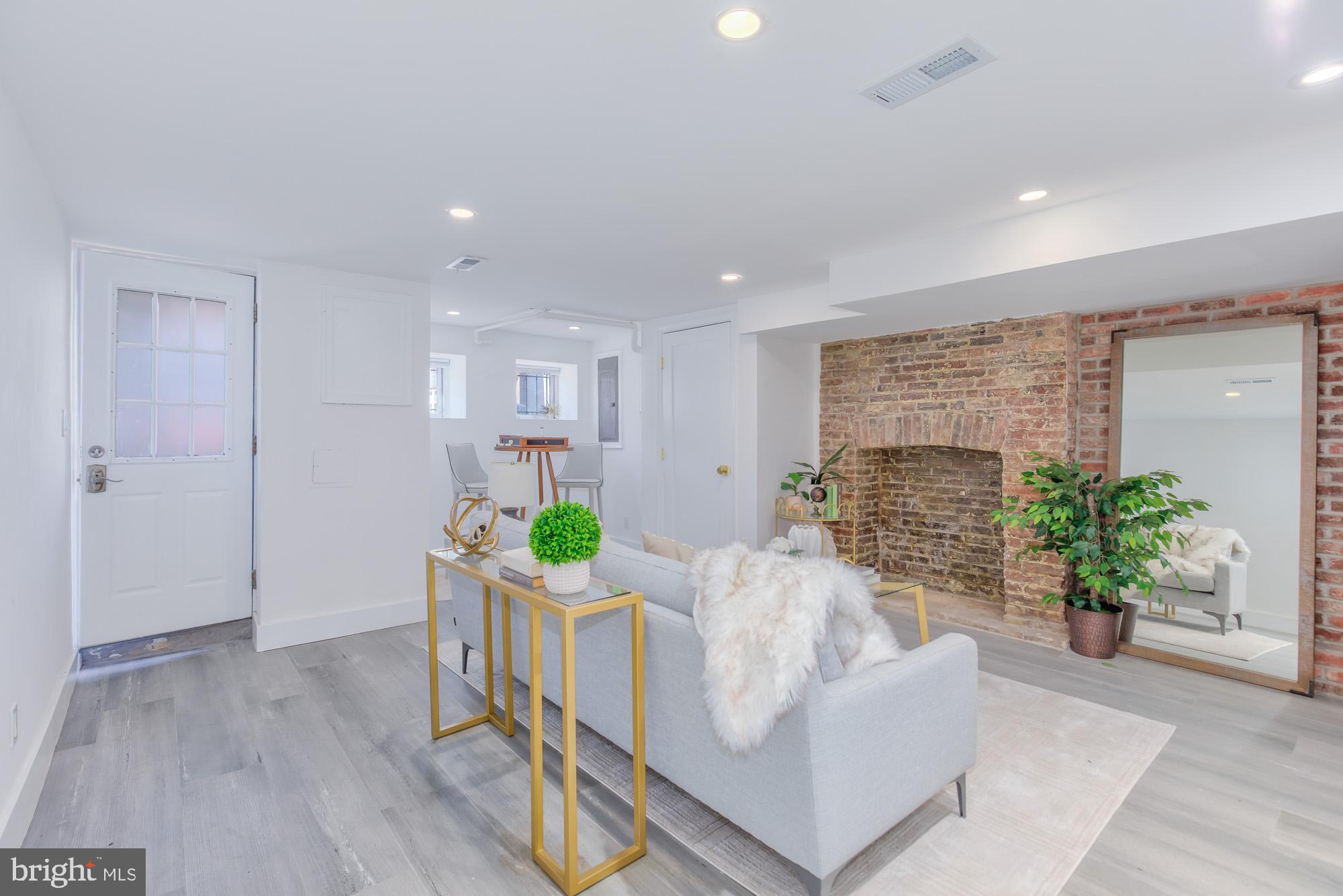 1507 Marion Street Northwest Washington, DC 20001 - Photo 23 of 31