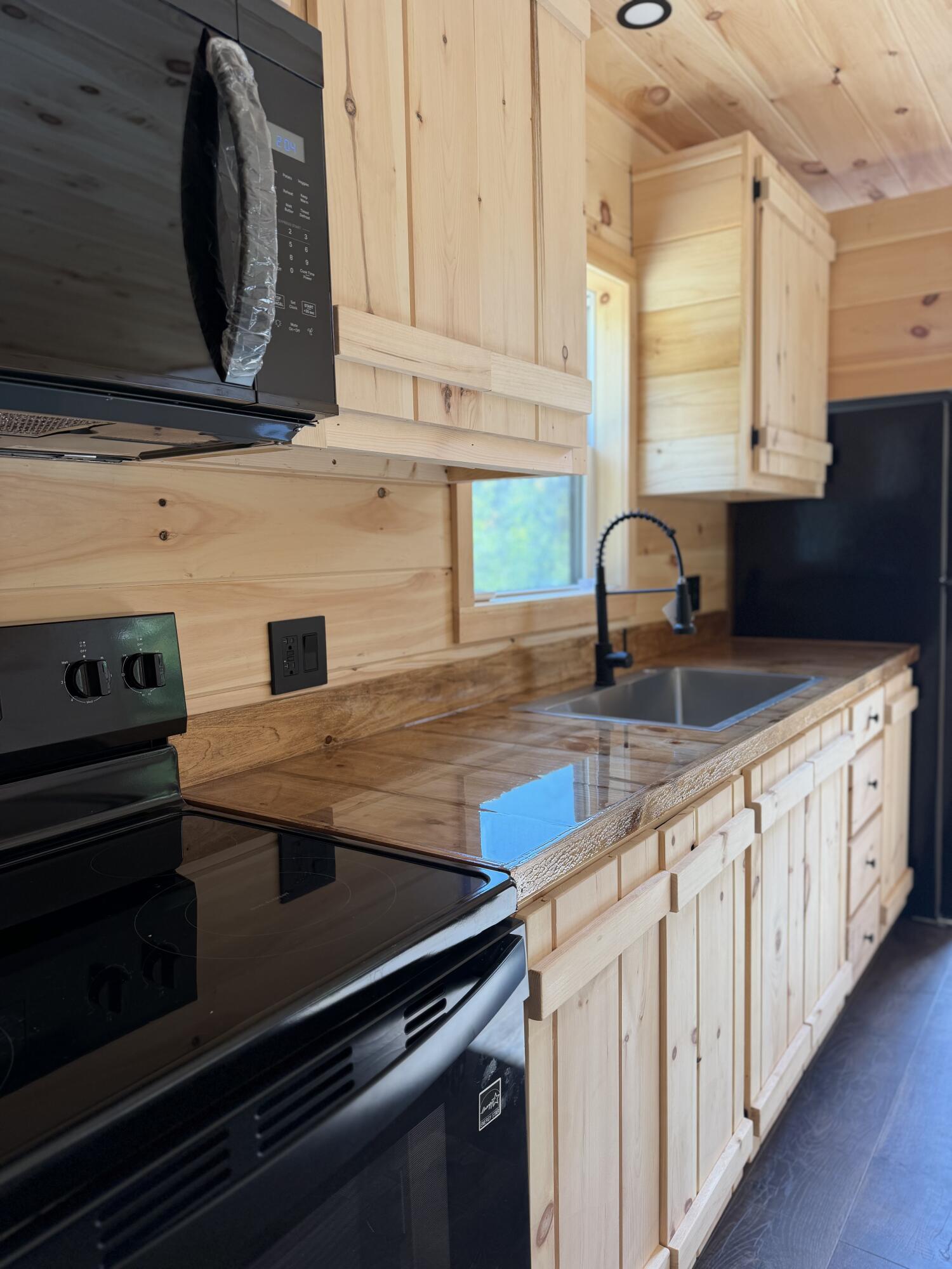 32 Back Parkman Road Abbot, ME 04406 - Photo 21 of 58 IMG_7311