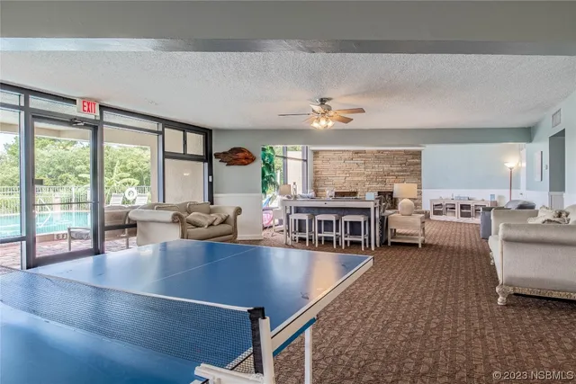 a outdoor view with sitting space