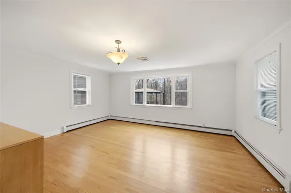 $799,000 | 3011 Hickory Street, Yorktown Heights, NY 10598