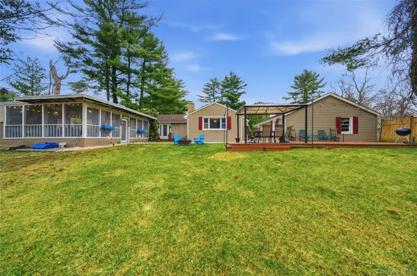 $799,000 | 3011 Hickory Street, Yorktown Heights, NY 10598