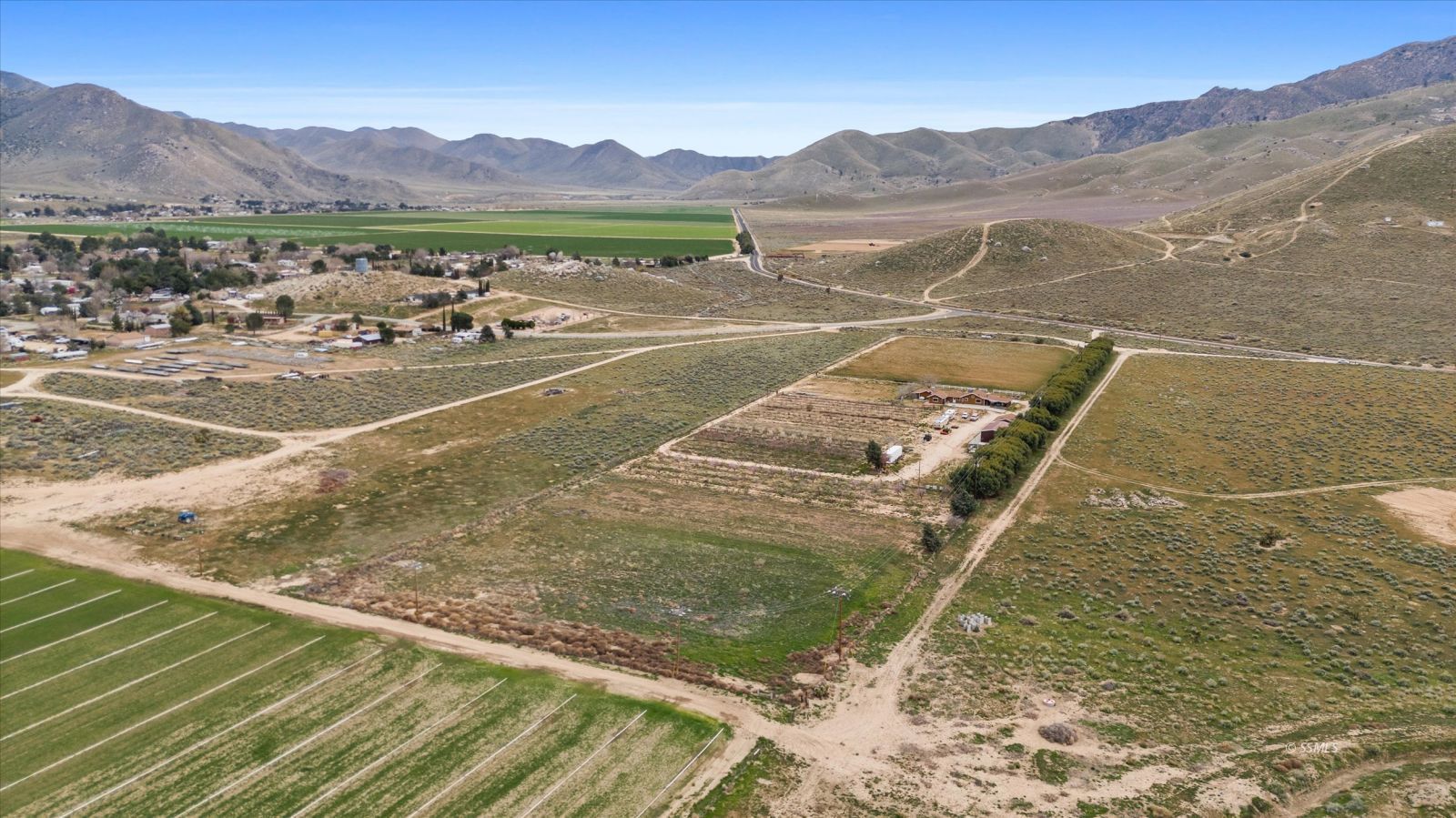 5511 Kelso Valley Road Weldon, CA 93283 - Photo 10 of 43 Gallery Image 10