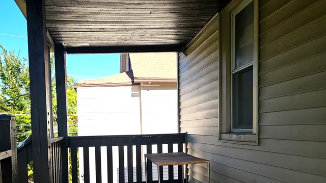 $1,000 | 11118 South Edbrooke Avenue, Unit 2, Chicago, IL 60628