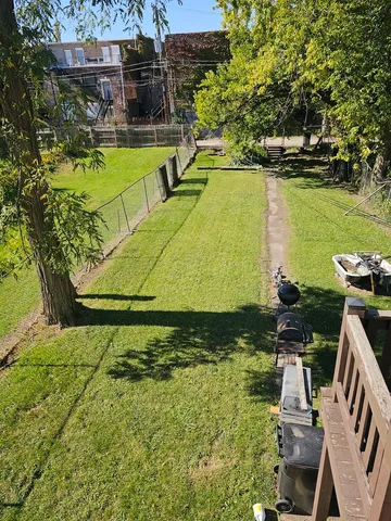 $1,000 | 11118 South Edbrooke Avenue, Unit 2, Chicago, IL 60628