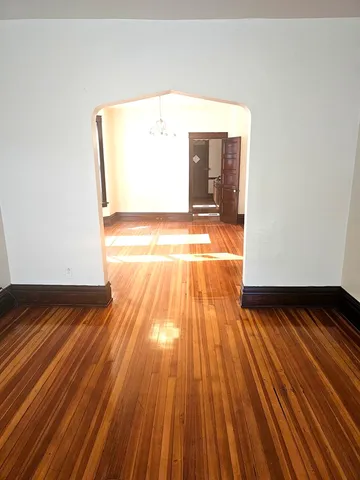 $1,000 | 11118 South Edbrooke Avenue, Unit 2, Chicago, IL 60628