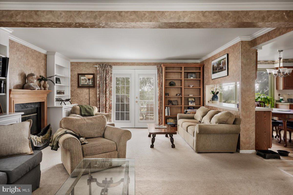 19606 Ridgeside Road Bluemont, VA 20135 - Photo 20 of 81 a living room with furniture and a large window