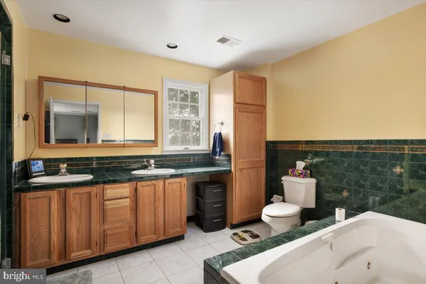 $1,625,000 | 19606 Ridgeside Road, Bluemont, VA 20135