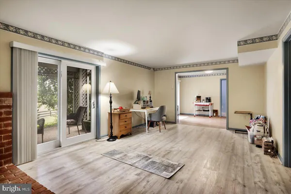 $1,625,000 | 19606 Ridgeside Road, Bluemont, VA 20135