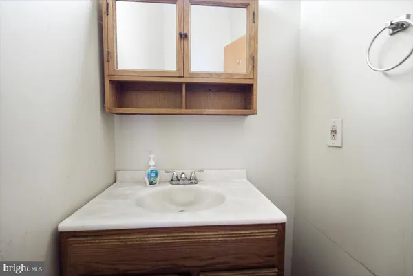 $1,625,000 | 19606 Ridgeside Road, Bluemont, VA 20135