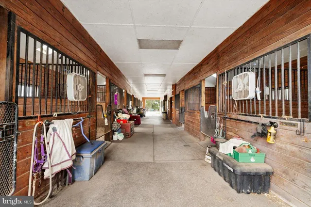 $1,625,000 | 19606 Ridgeside Road, Bluemont, VA 20135