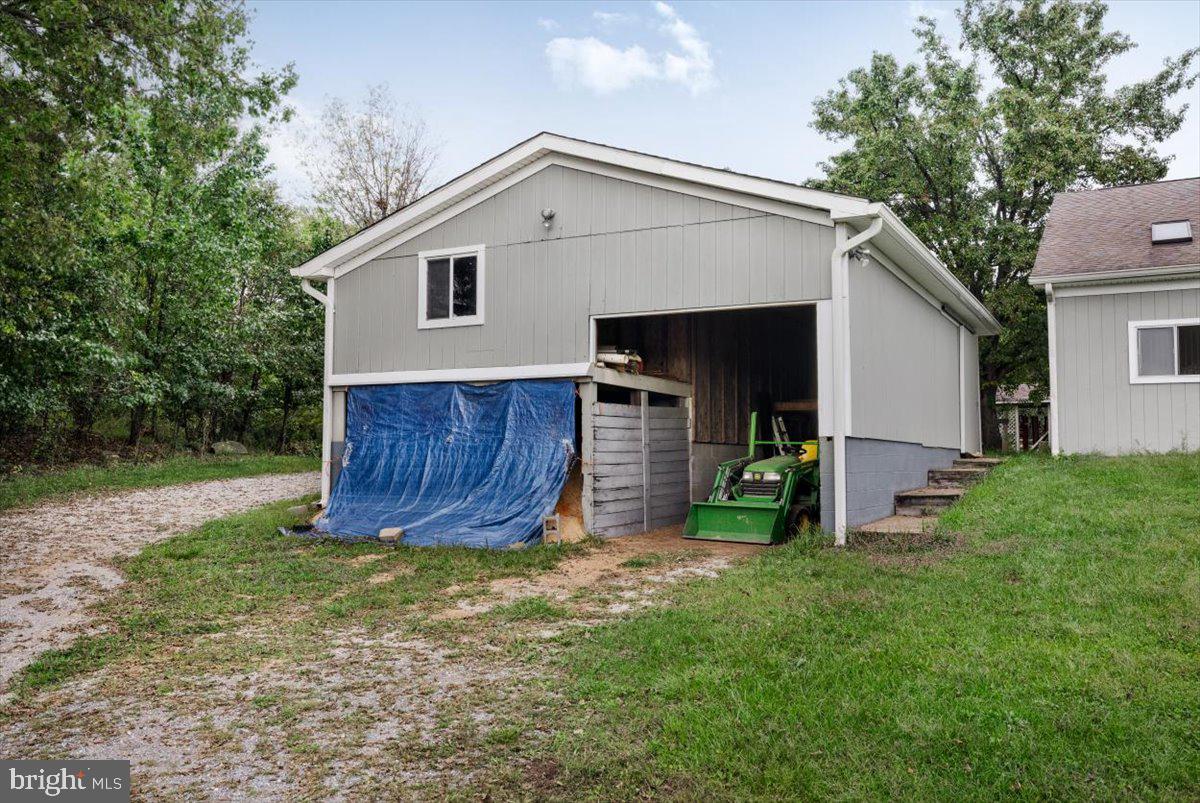 19606 Ridgeside Road Bluemont, VA 20135 - Photo 69 of 81